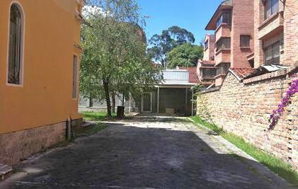 Edificio Patrimonial en Venta a Crédito Sector Ordoñez Lasso Cuenca-Ecuador
