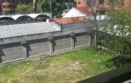 Edificio Rentero en Venta a Crédito Sector Ordoñez Lasso Cuenca-Ecuador