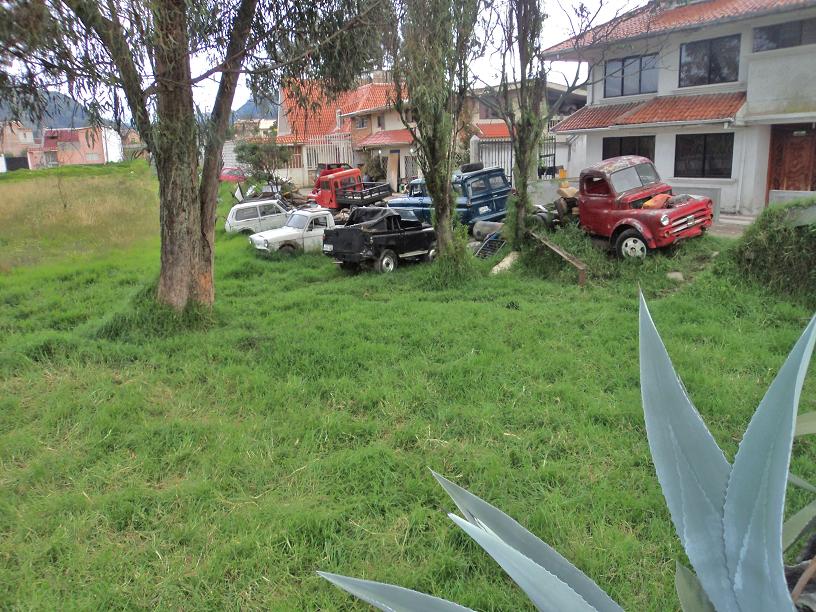Venta de hermoso terreno planito a crédito con 2 Frentes sector Avenida Primero de Mayo Cuenca