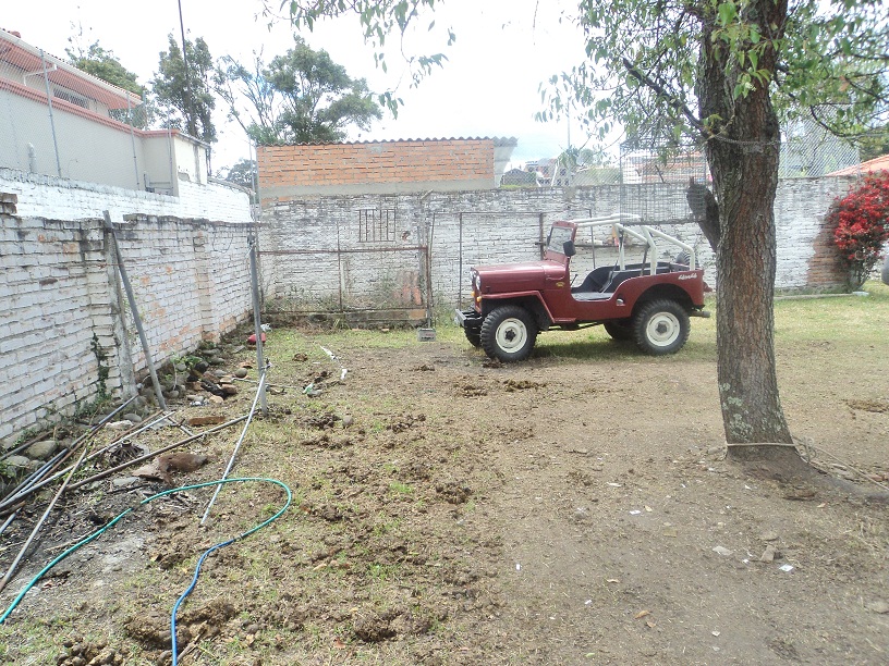 Terreno en Venta a Crédito completamente plano Sector Avenida 12 de Abril Cuenca - Ecuador