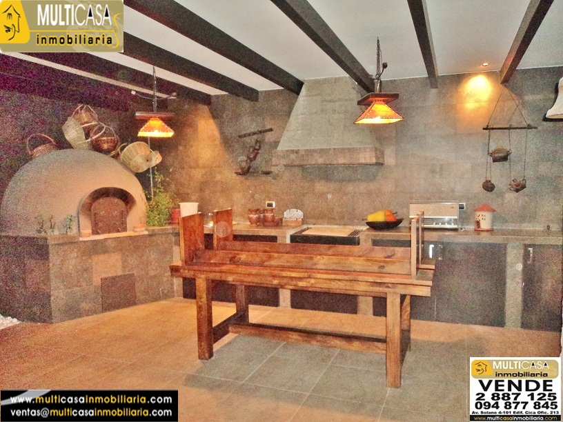 Casa amoblada en Venta a crédito sector Río Amarillo Cuenca - Ecuador.