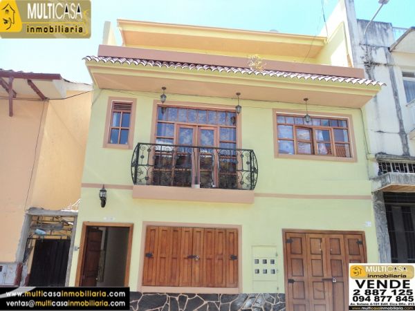 Casa Rentera en Venta con Local comercial a Crédito sector Centro de la Ciudad Cuenca - Ecuador