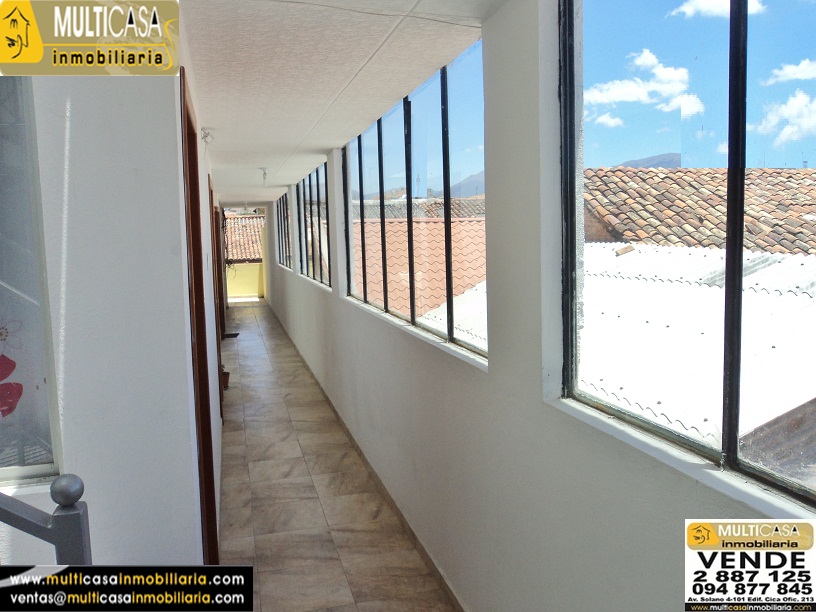 Casa Rentera en Venta con Local comercial a Crédito sector Centro de la Ciudad Cuenca - Ecuador