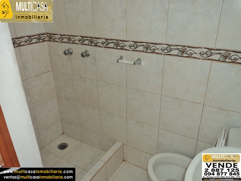 Casa Rentera en Venta con Local comercial a Crédito sector Centro de la Ciudad Cuenca - Ecuador