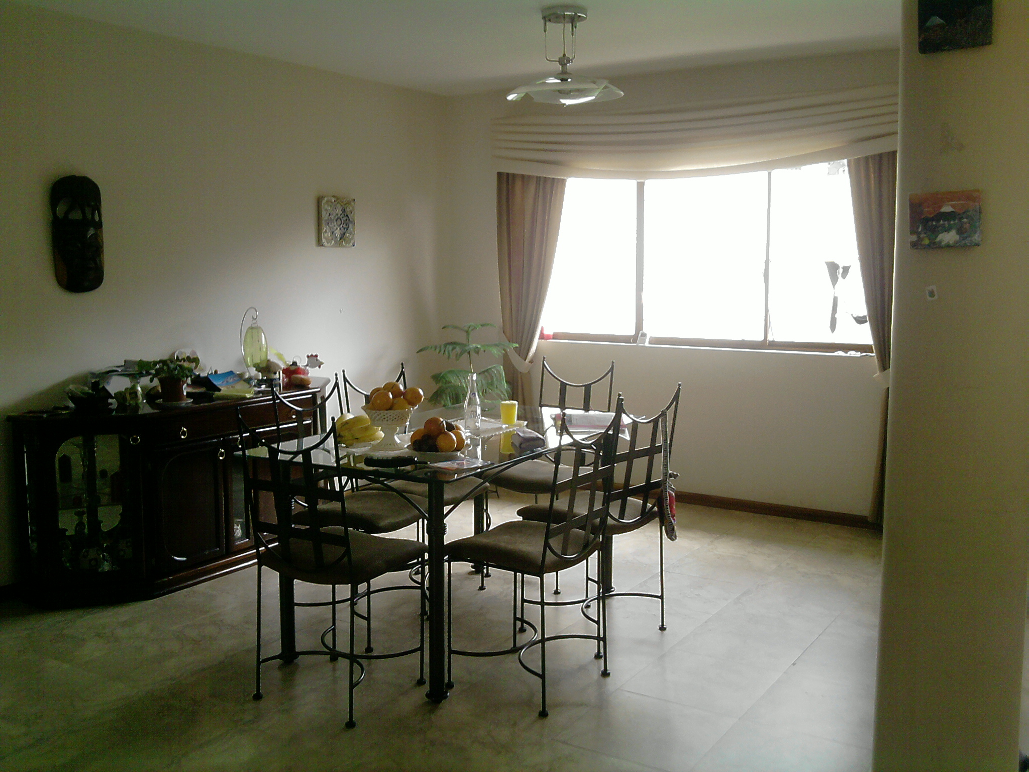 Casa con Menaje Completo