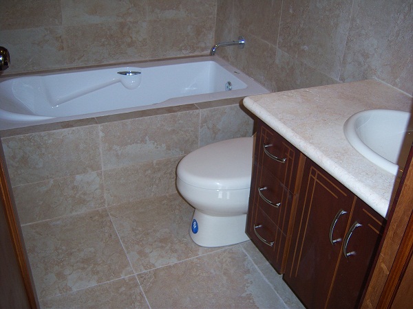 Vendo Casa por Estrenar en Gualaceo