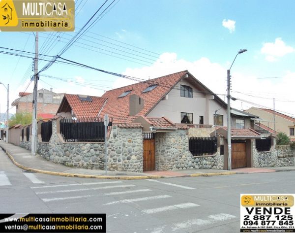 Venta de hermosa casa grande a crédito Comercial y Residencial sector Don Bosco Cuenca - Ecuador