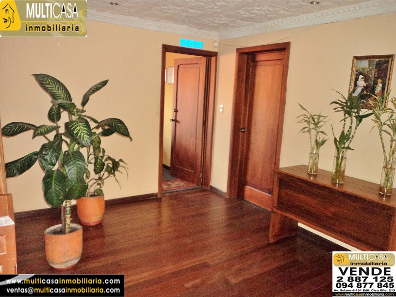 Venta de hermosa casa grande a crédito Comercial y Residencial sector Don Bosco Cuenca - Ecuador