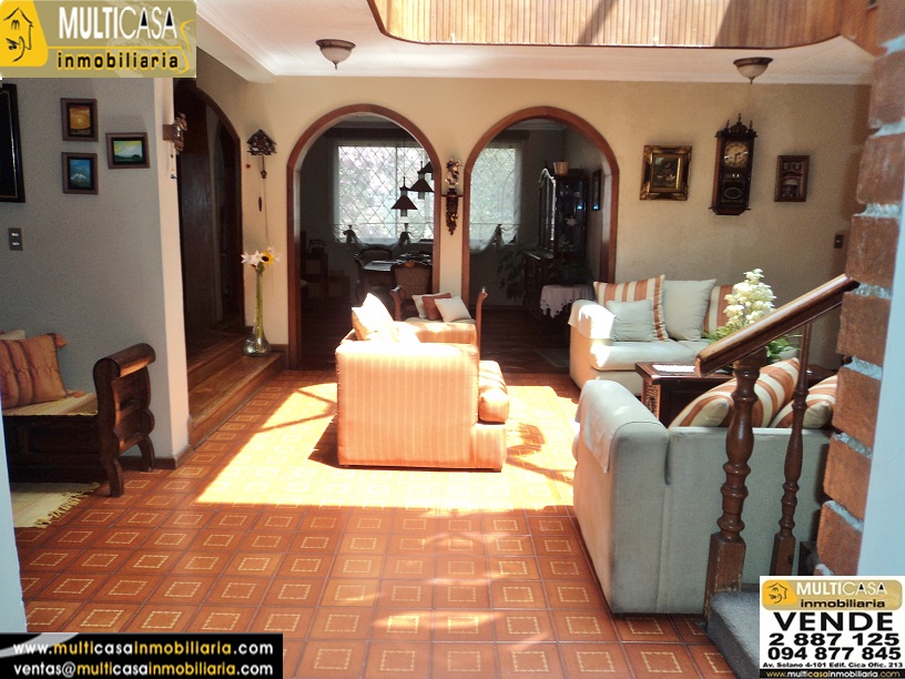 Casa en Venta a Crédito con área verde sector Don Bosco Cuenca - Ecuador