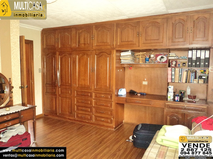 Casa en Venta a Crédito con área verde sector Don Bosco Cuenca - Ecuador