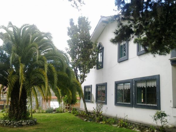 Villa con Terreno en Chaullabamba