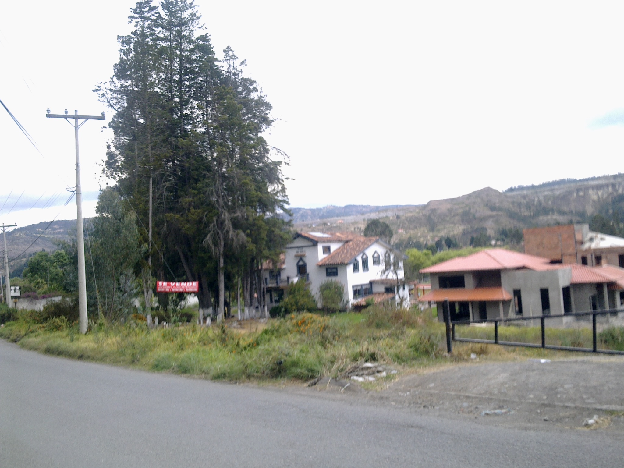 Villa con Terreno en Chaullabamba