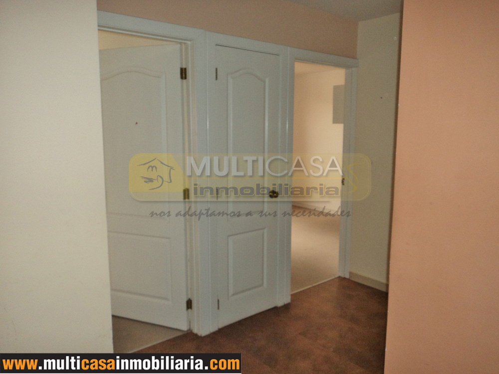 Departamento en Venta a Crédito de oportunidad Sector Narancay Cuenca - Ecuador