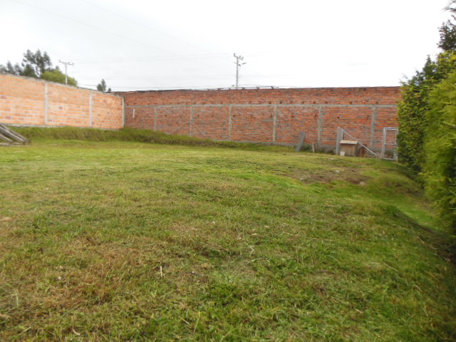 ELEGANTE Y AMPLIA VILLA, Sector Río Amarillo