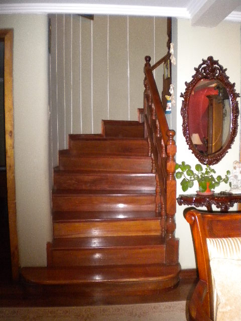 Bonita Casa, Excelente Ubicación