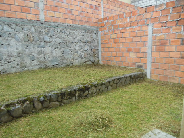 Con Área Verde, sector el Valle