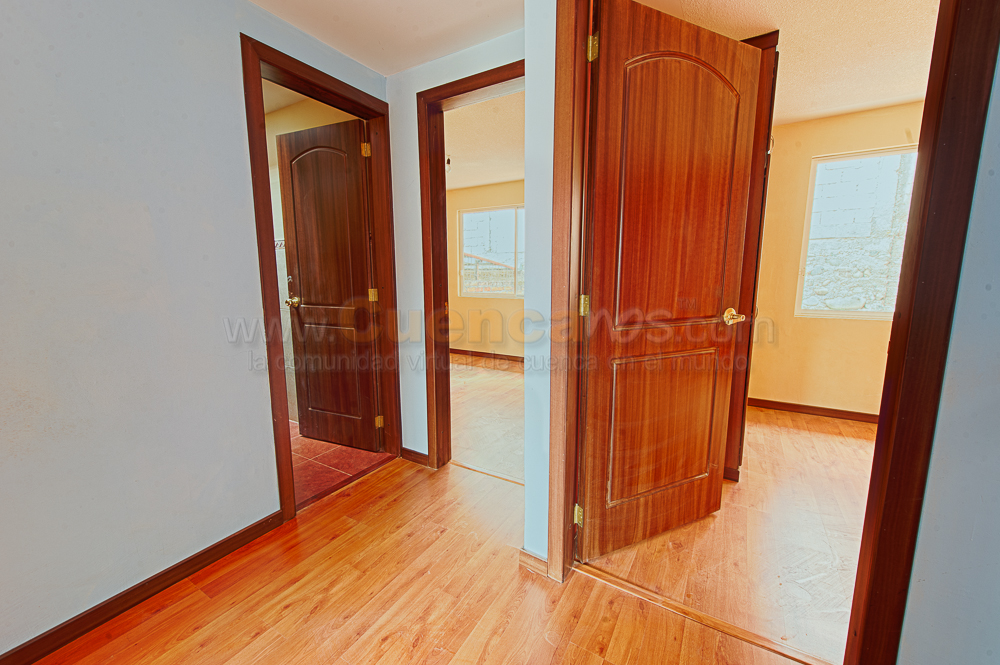 Vendo CASA URBANIZACION LA COLINA