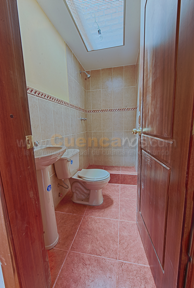 Vendo CASA URBANIZACION LA COLINA