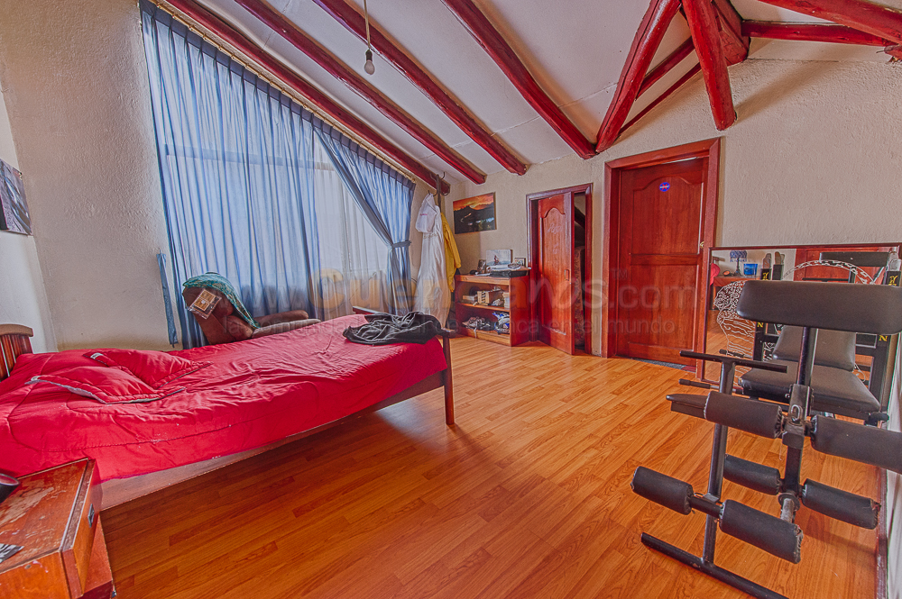Vendo CASA URBANIZACION UNION BAJA