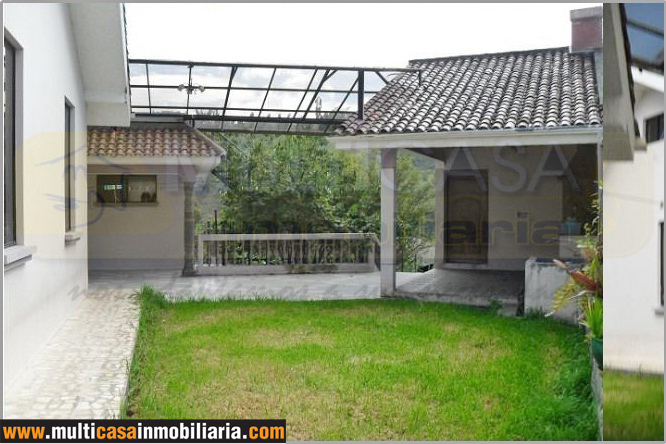 Casa en Venta a crédito con espacios verdes en Sector Chordeleg - Ecuador