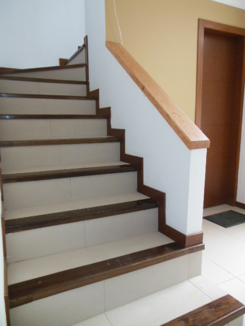 Casa  Dentro De Un Condominio