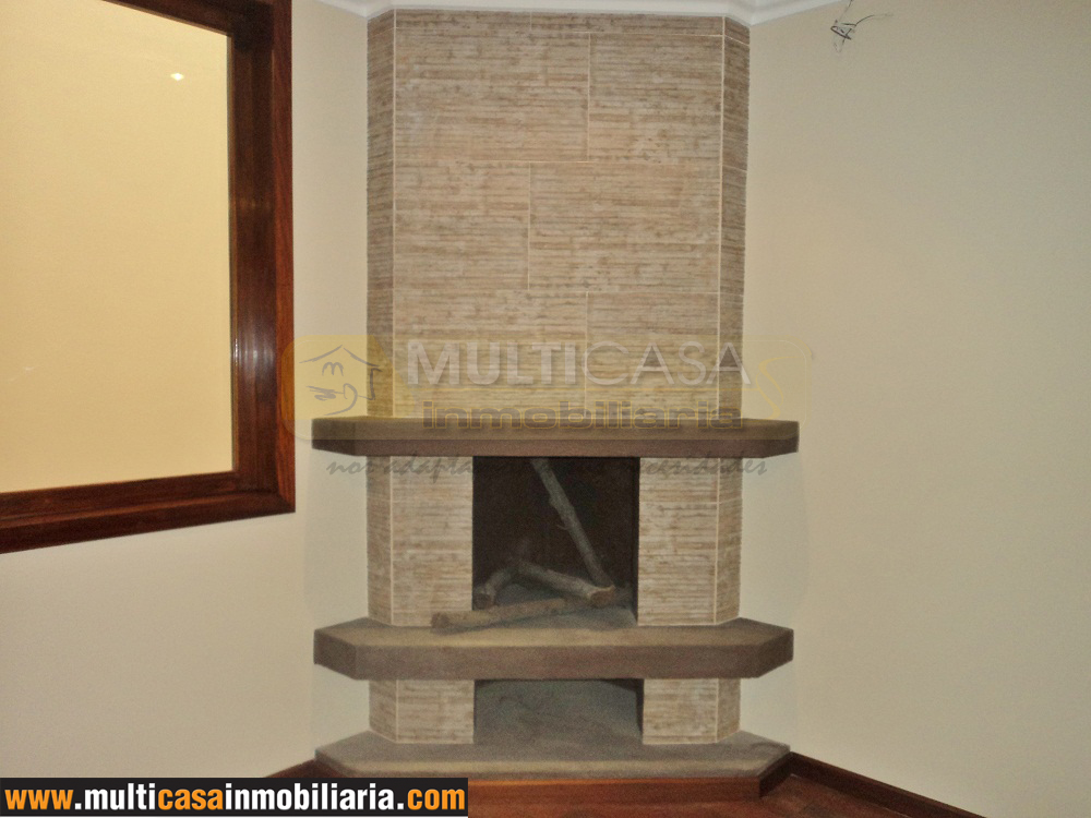 Casa en Venta a Crédito por estrenar sector Primero de Mayo Cuenca - Ecuador