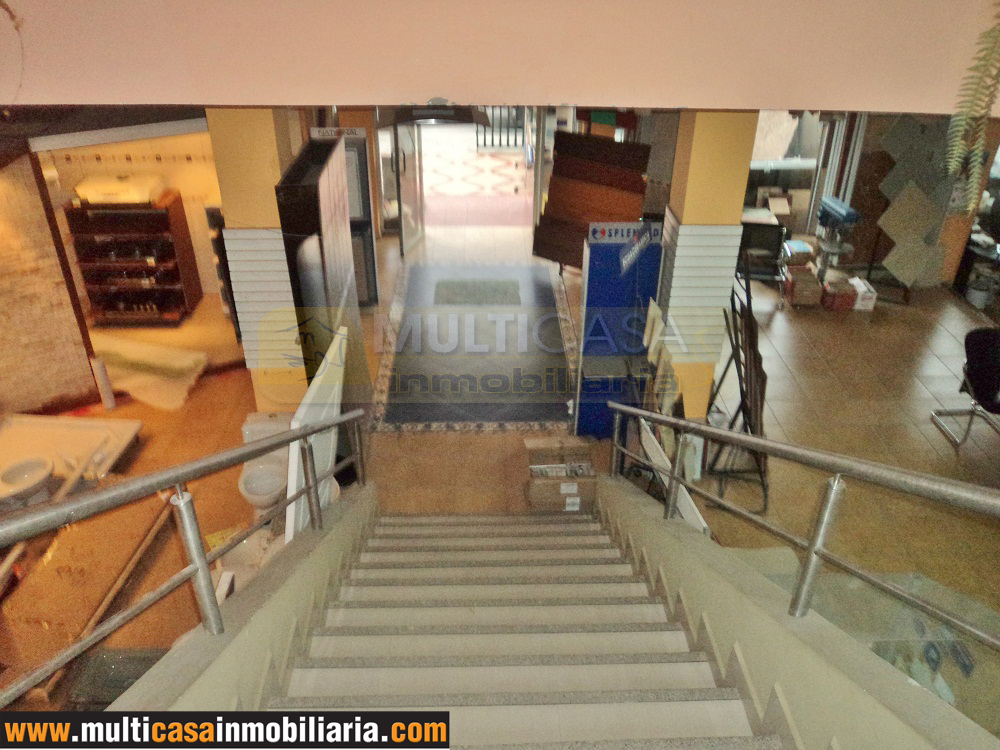 Venta de Edificio súper Comercial a crédito sector Totoracocha Cuenca - Ecuador
