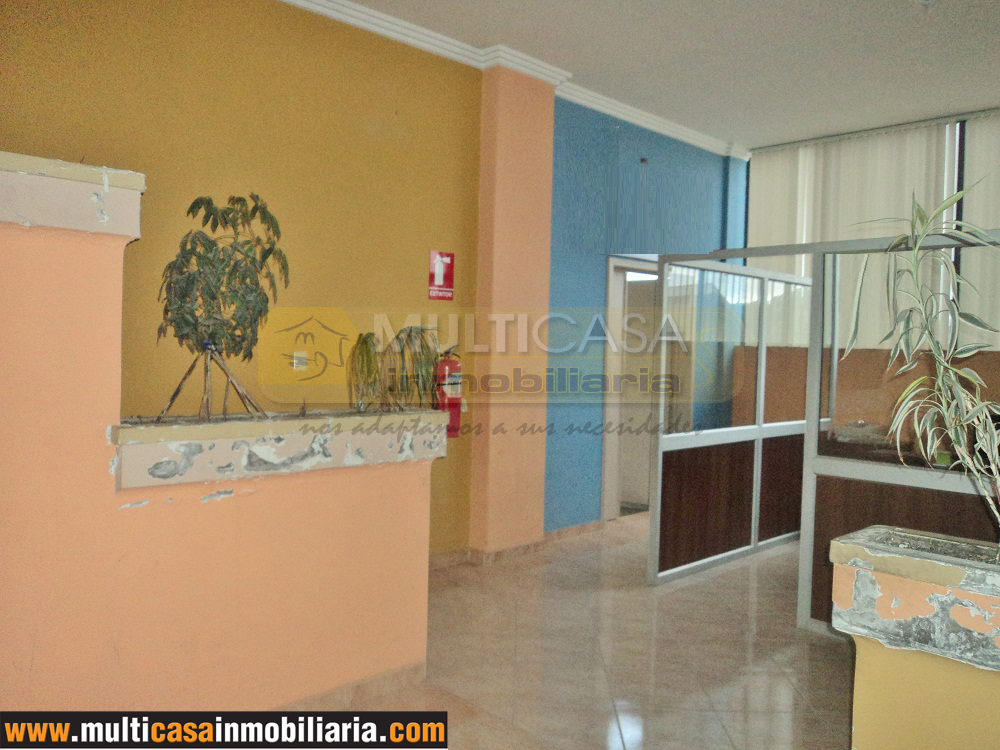 Venta de Edificio súper Comercial a crédito sector Totoracocha Cuenca - Ecuador