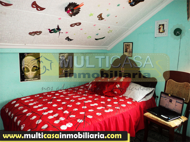 Venta de Hermosa Casa a crédito en Calle Sin Retorno sector Quinta Chica  Cuenca - Ecuador