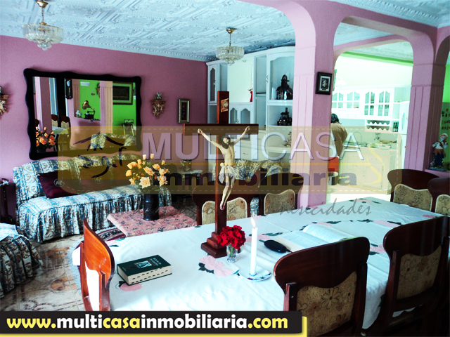 Venta de Hermosa Casa a crédito en Calle Sin Retorno sector Quinta Chica  Cuenca - Ecuador