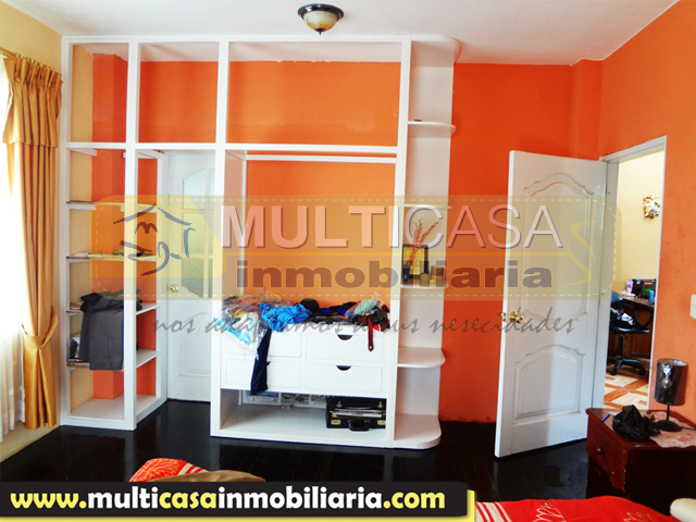 Casa en Venta a crédito con espacio verde Sector Centro de la Ciudad Macas - Ecuador