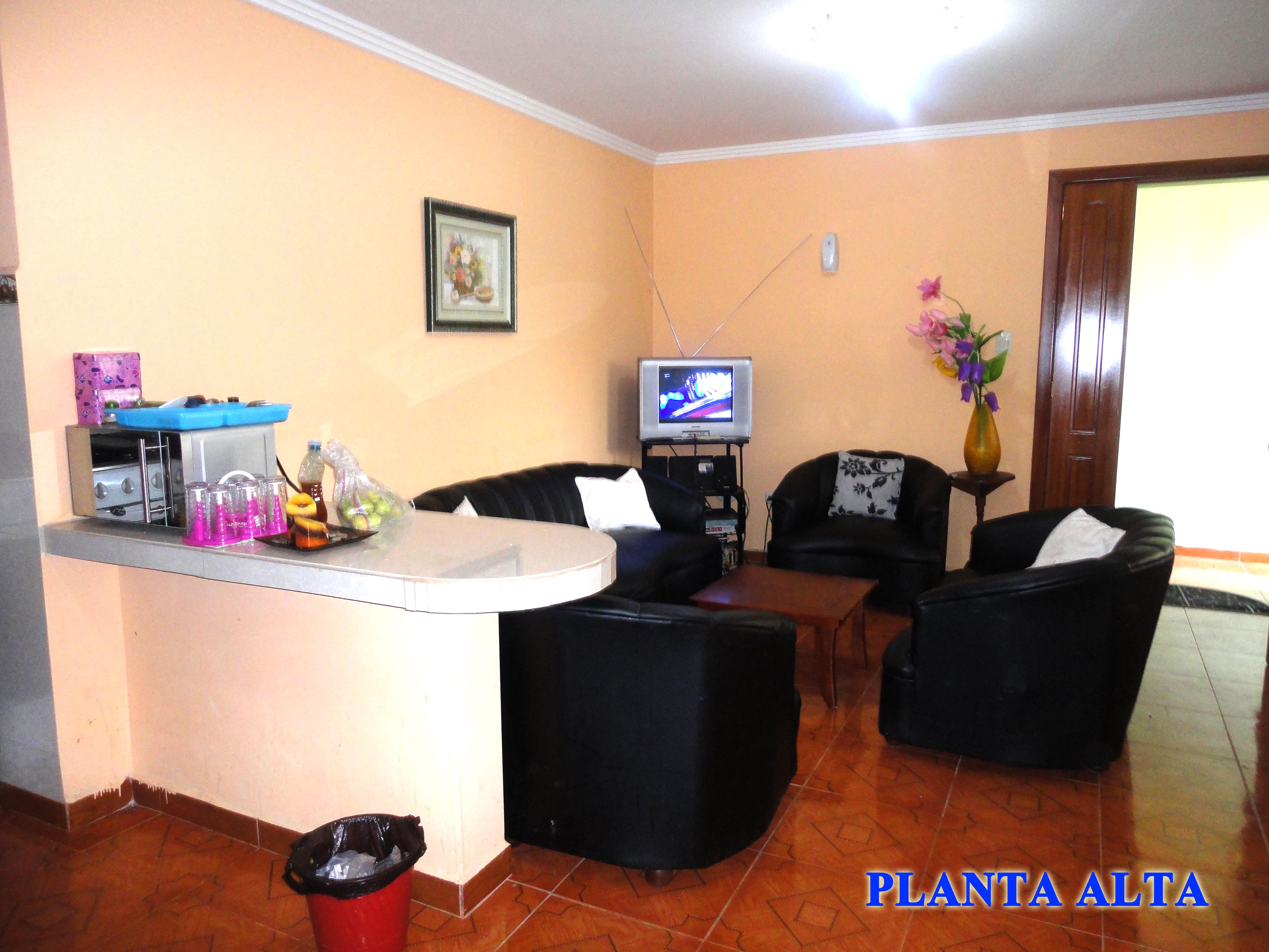 VENDO CASA NUEVA EN PAUTE
