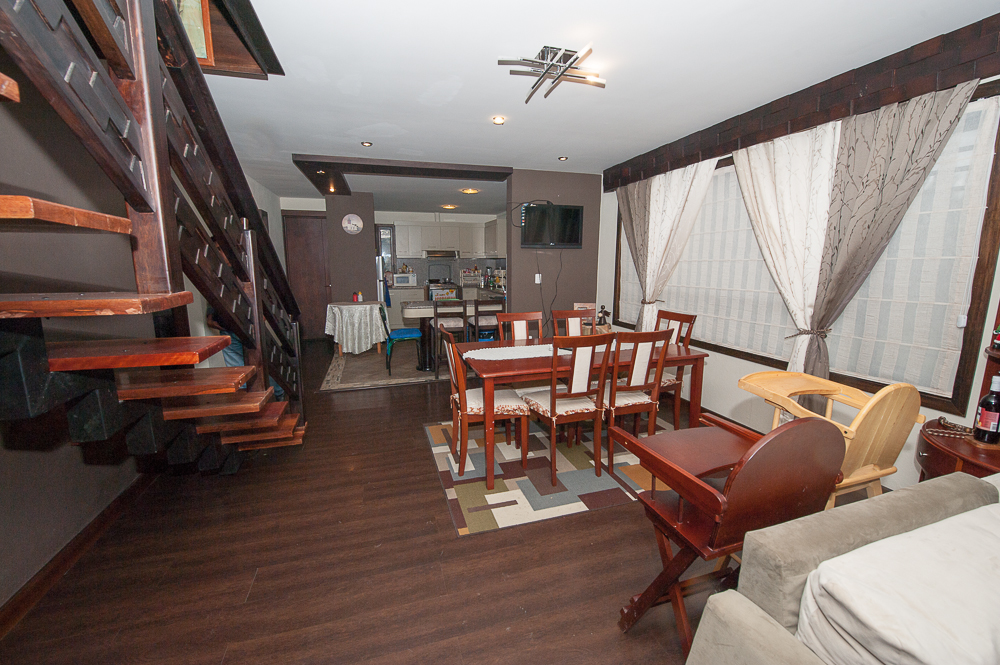 Vendo Casa con 2 Departamentos Sectoy Y Cebollar