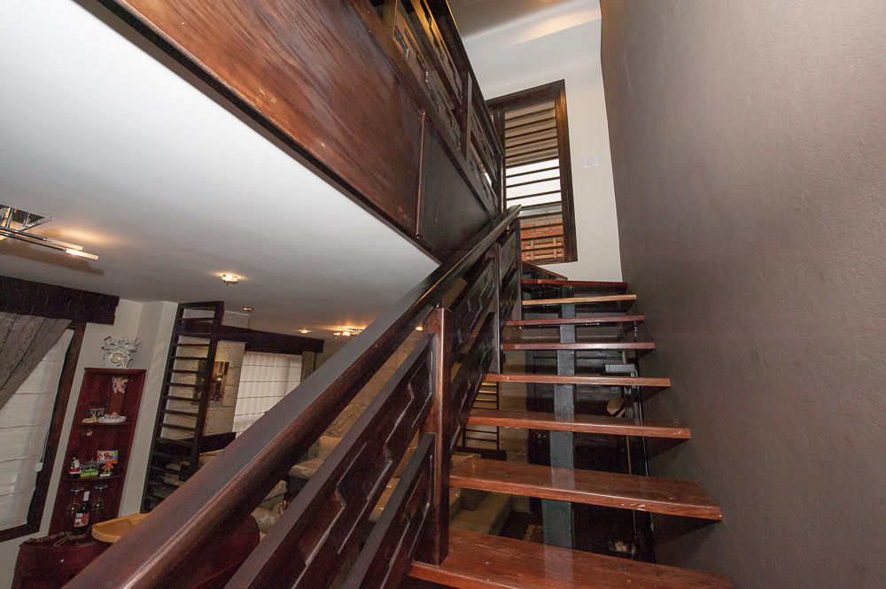 Vendo Casa con 2 Departamentos Sectoy Y Cebollar