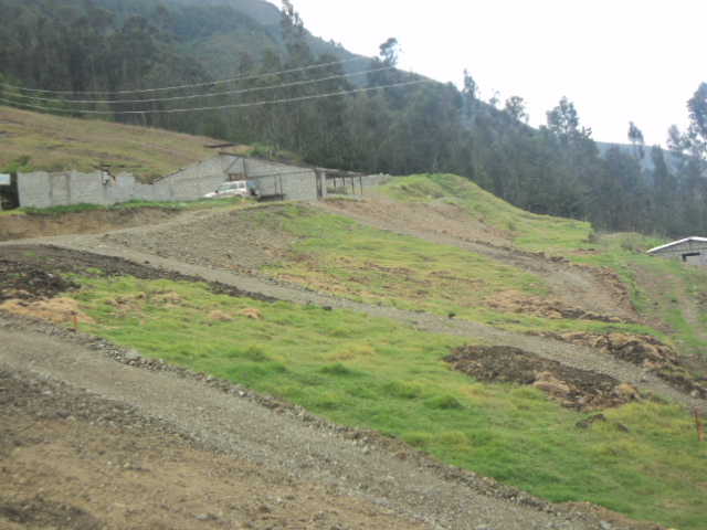 Sitio en Venta a Crédito Sector Uzhupud  Paute-Ecuador