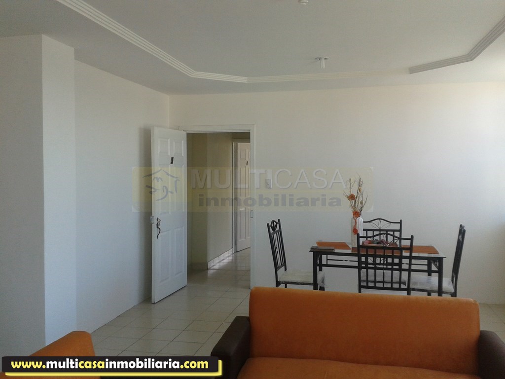 Venta de hermoso edificio de 6 departamentos y 2 media Aguas a crédito sector Las Pencas Cuenca - Ecuador
