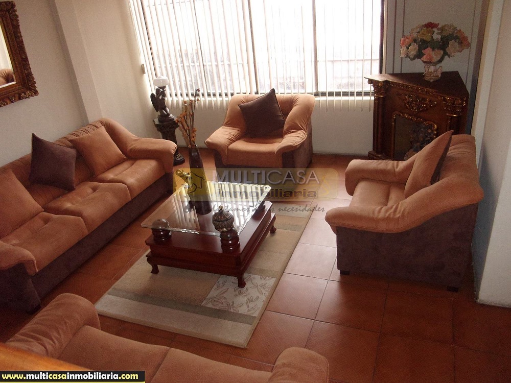 Casa Moderna de Venta a crédito sector Centro de la Ciudad  Azogues - Ecuador