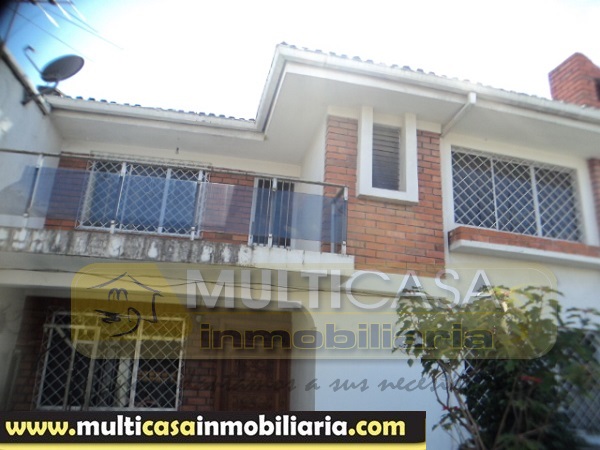 Venta de Hermosa Casa a crédito sector Jardin Azuayo Cuenca - Ecuador