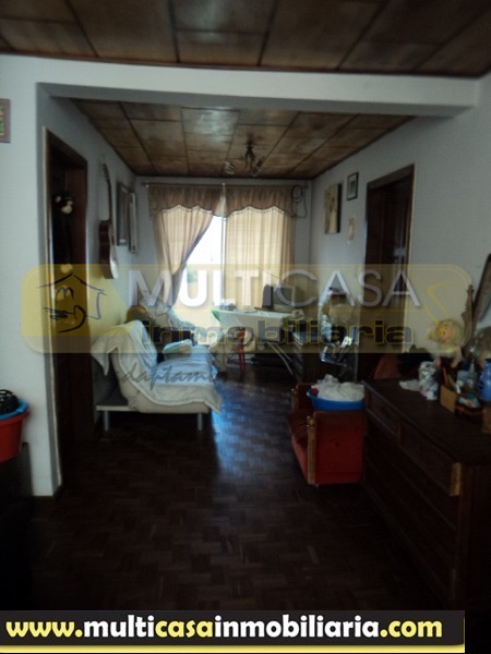 Venta de Hermosa Casa a crédito sector Jardin Azuayo Cuenca - Ecuador