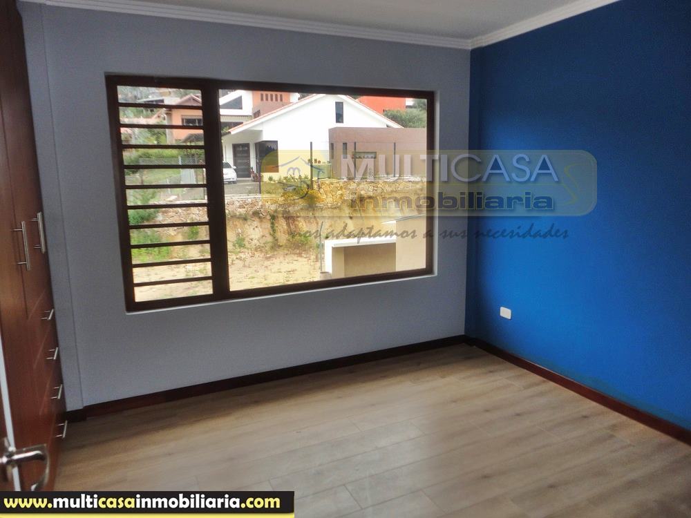 Venta de Casa en Urbanización Privada Por Estrenar a crédito por el sector Challuabamba Cuenca - Ecuador