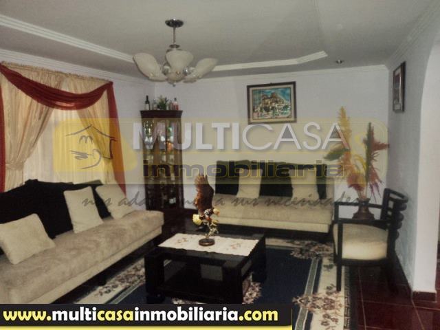 Venta de Casa a crédito por el sector El Tiempo Cuenca - Ecuador