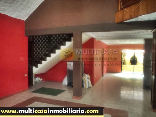 Casa en Venta a Crédito con Local Comercial sector Misicata Cuenca - Ecuador