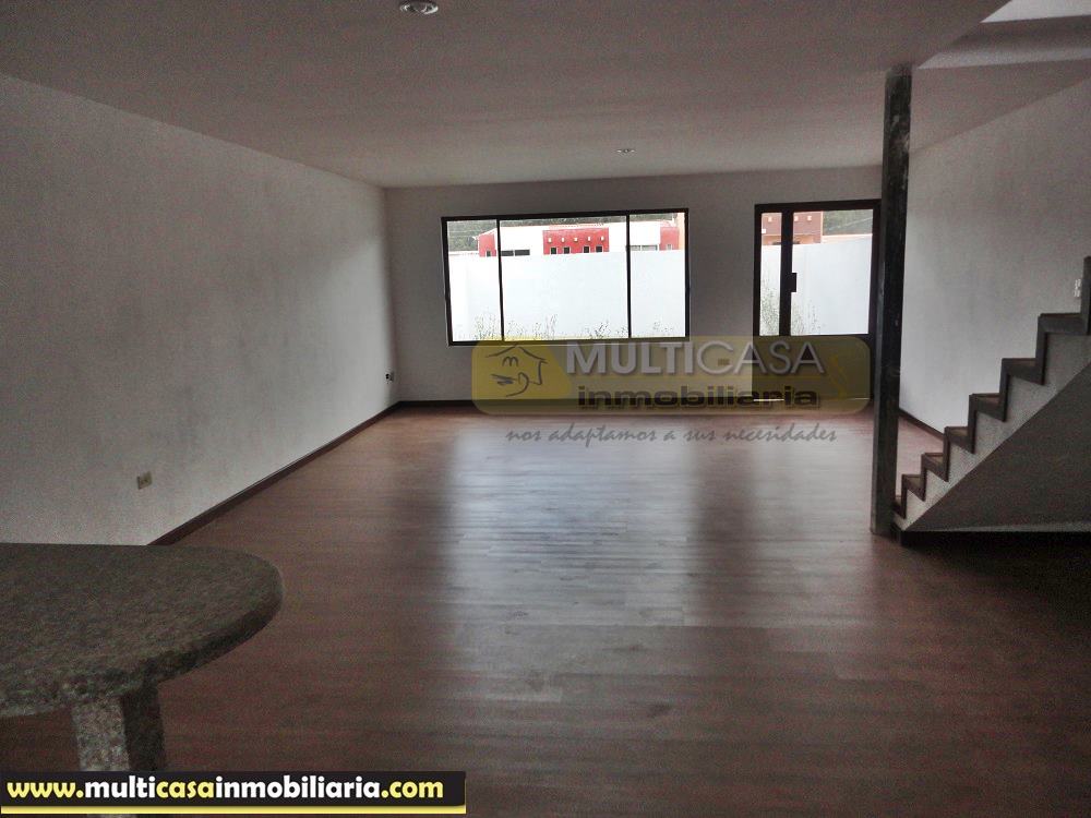 Venta de Hermosa Casa a crédito por Estrenar en el sector Ricaurte Cuenca - Ecuador