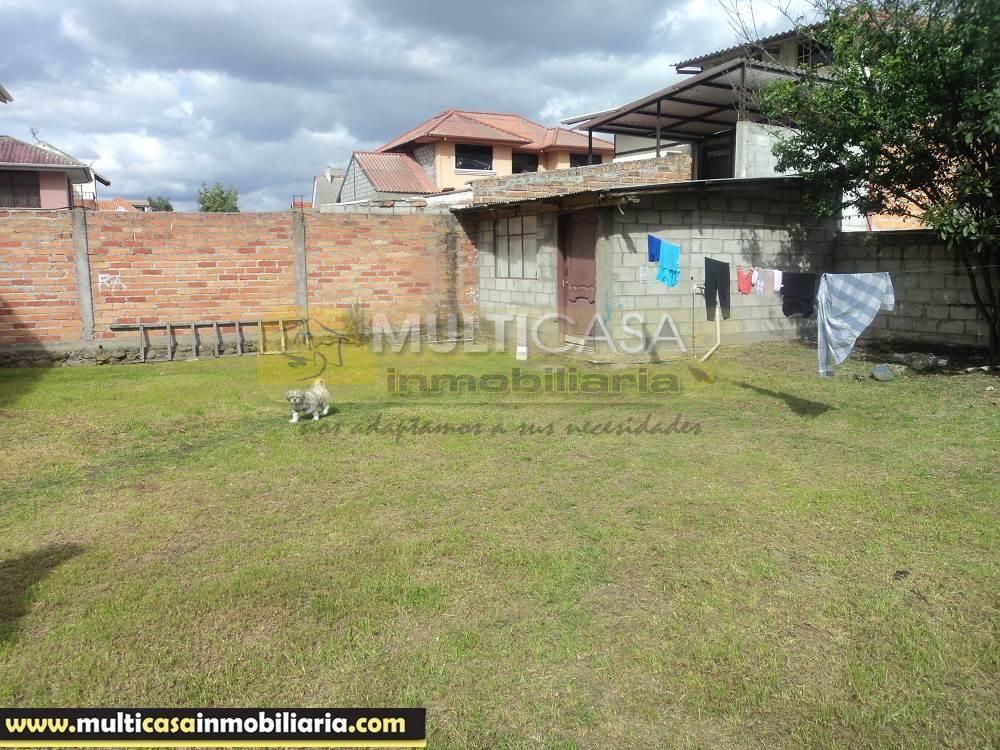 Venta de Hermosa Casa Rentera a crédito por el sector Y del Cebollar Cuenca - Ecuador