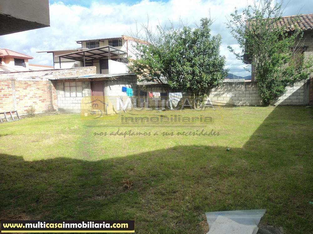 Venta de Hermosa Casa Rentera a crédito por el sector Y del Cebollar Cuenca - Ecuador