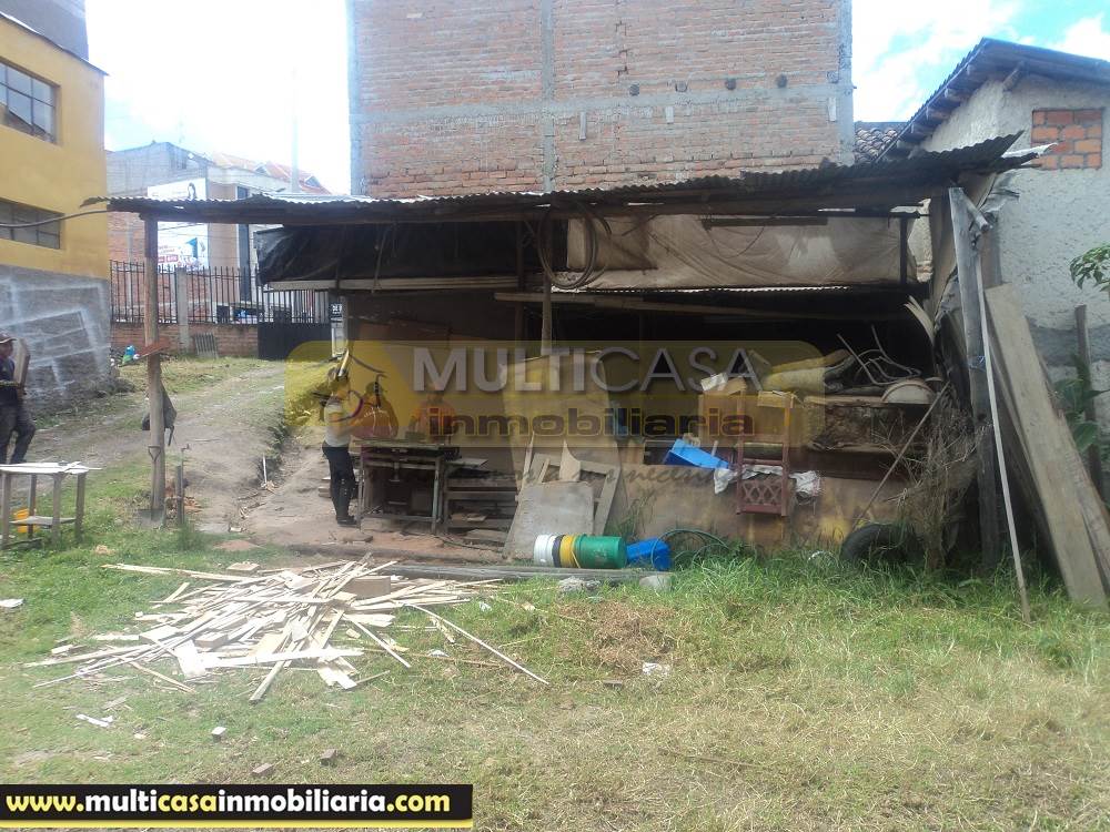 Venta de Hermoso Terreno Comercial  a crédito sector Gonzales Suarez Cuenca - Ecuador