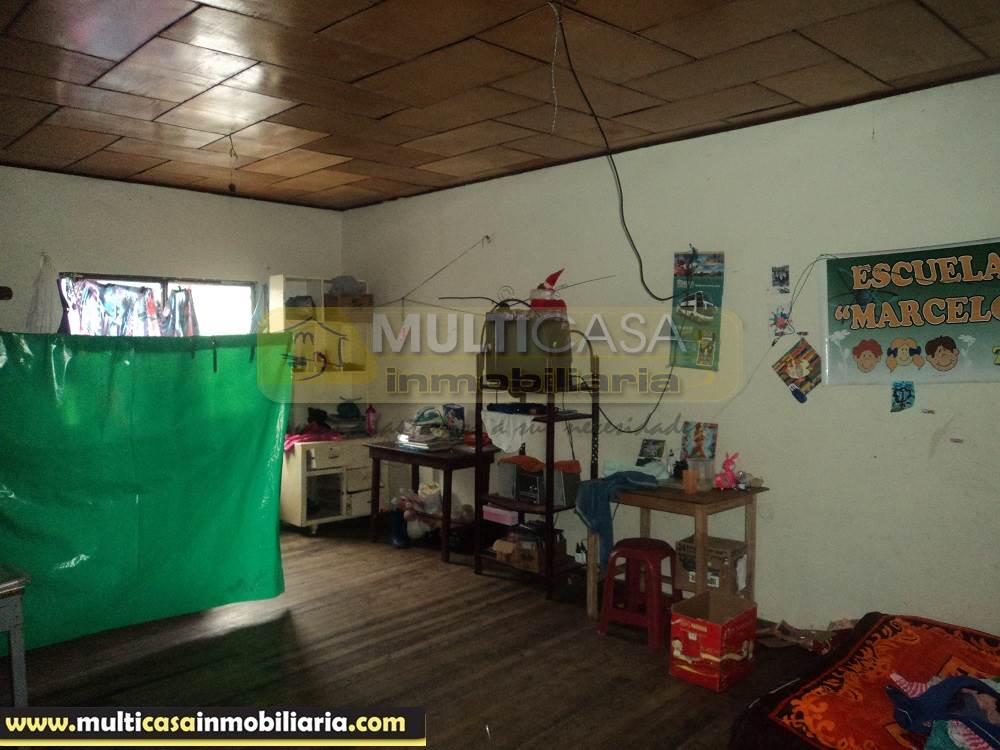 Casa en Venta a crédito por Remodelar sector Zhumir Paute - Ecuador