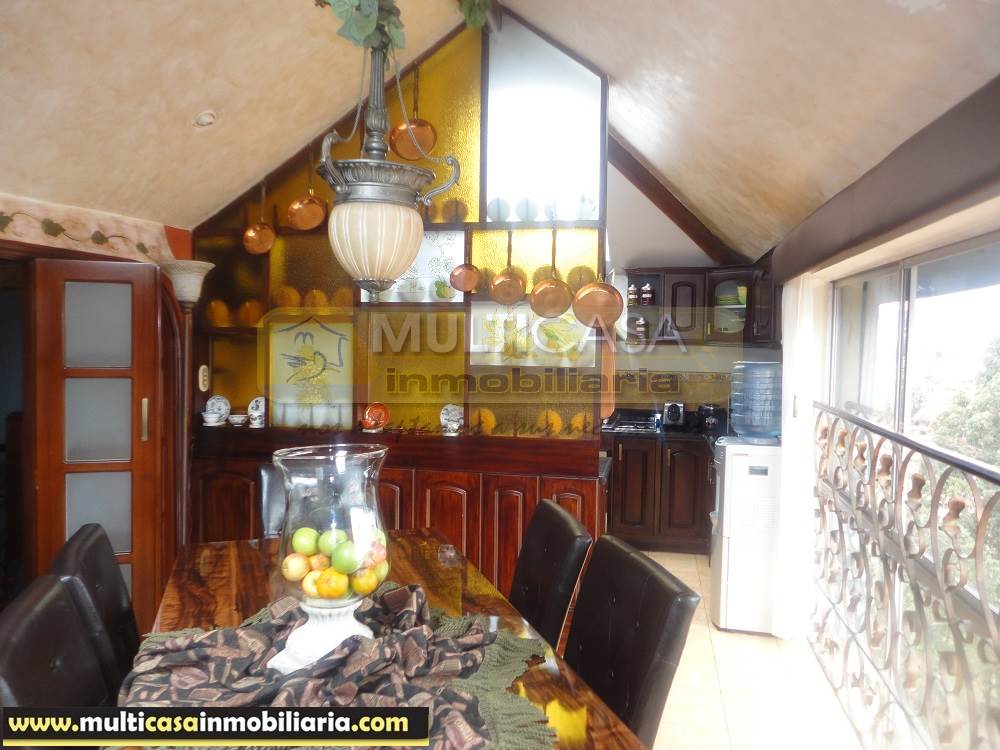 Venta de Hermoso Penthouse con seis Dormitorios y Baño privado completo cada uno a crédito Sector Oro Verde Cuenca - Ecuador