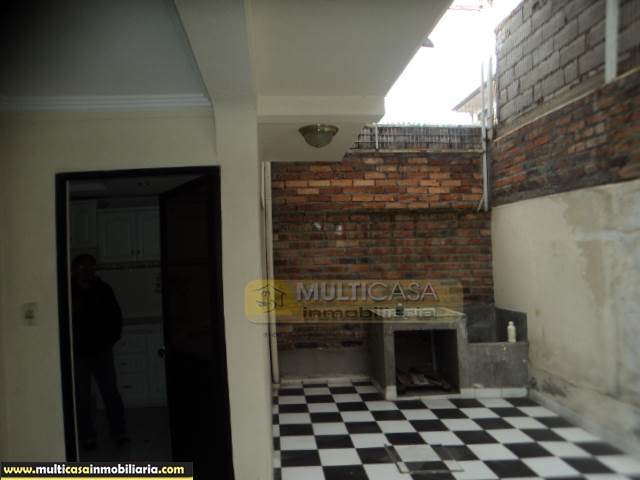 Venta de Hermosa Casa a crédito sector Parque del Dragón  Cuenca - Ecuador