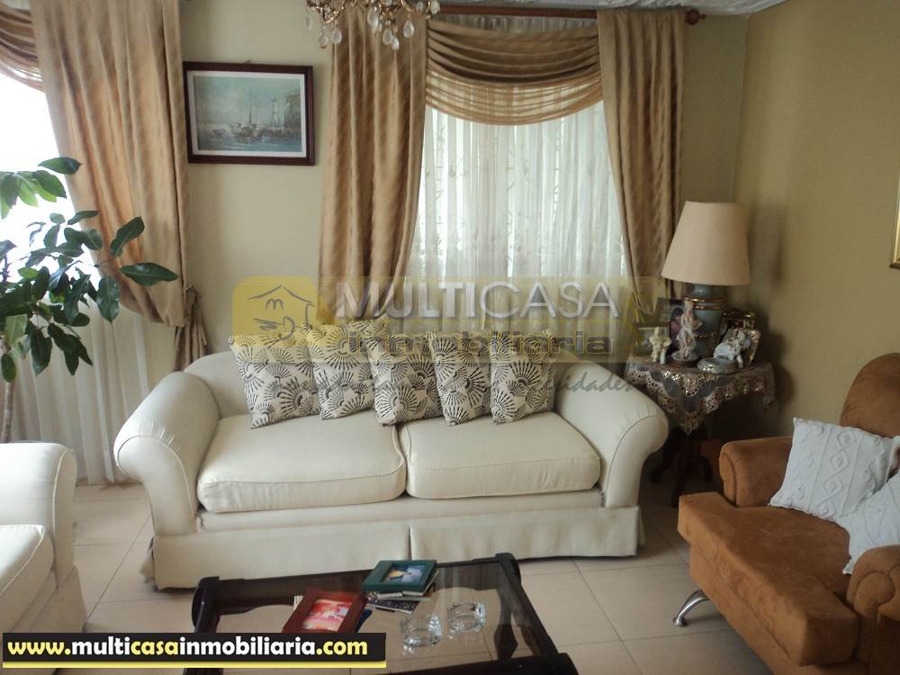 Venta de Casa Amplia a crédito sector Totoracocha Cuenca - Ecuador